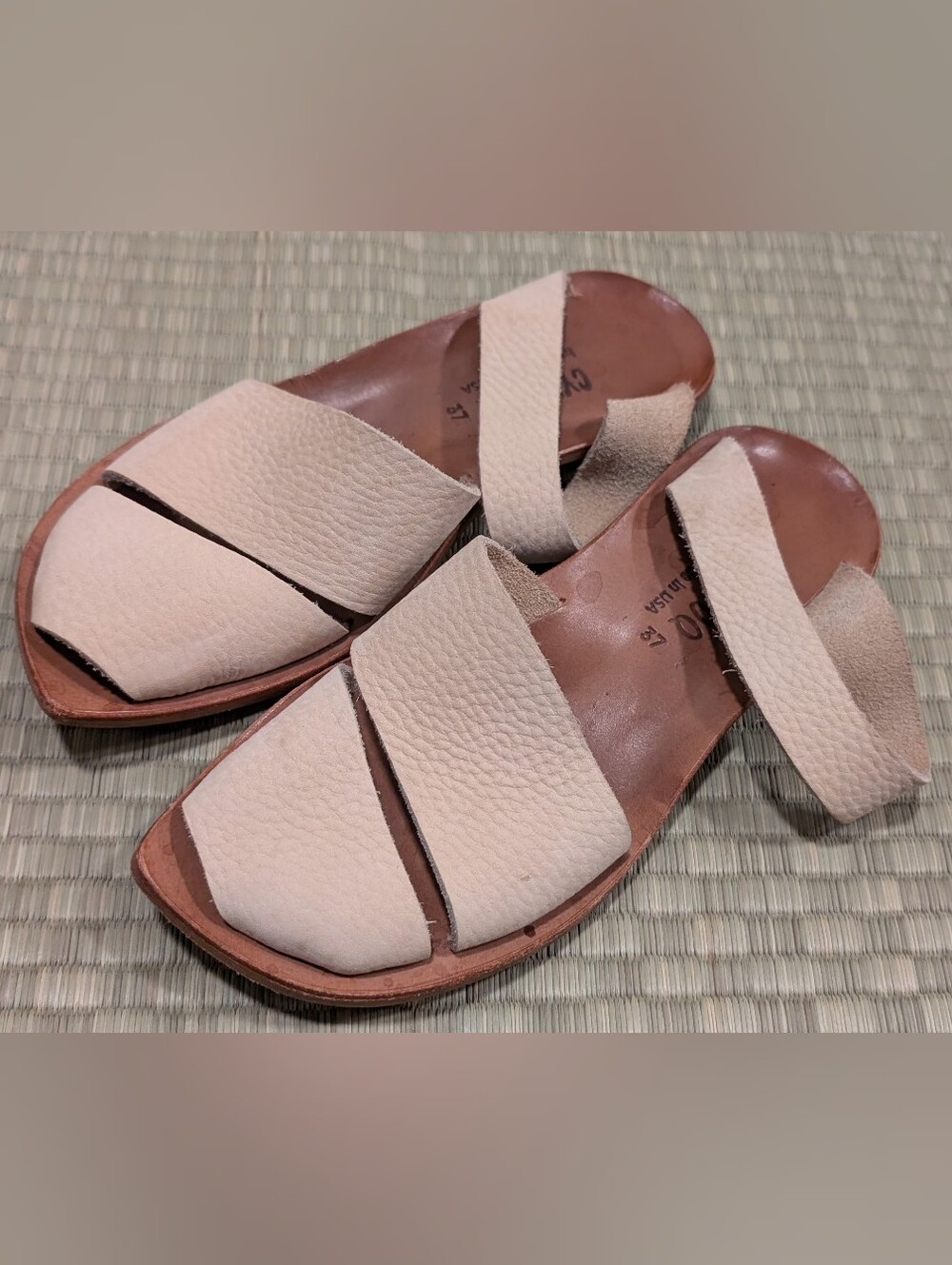 CYDWOQ Diagonal Sandal in White Nubuck Leather Women's Size EU 37 Made in USA